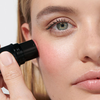 Dr. Hauschka Lip to Cheek 03 Rosewood 6,1 gram